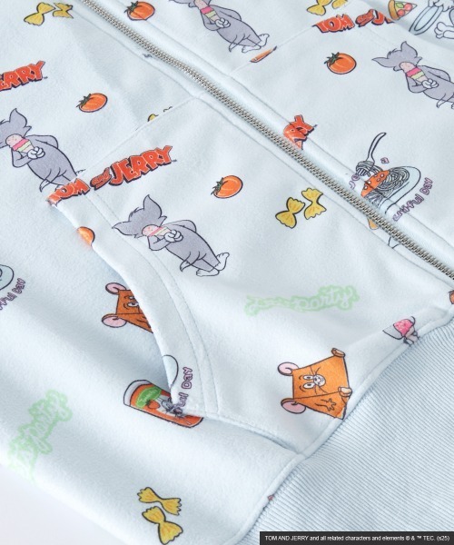 Tom&Jerry(トムアンドジェリー)の「【TOM and JERRY/トムとジェリー】ジップアップフーディ<大きいサイズ有>GEVS.(パーカー・レディース・アイボリー/ライトブルー・M/L/LL/3L/4L/5L)」の18枚目の写真
