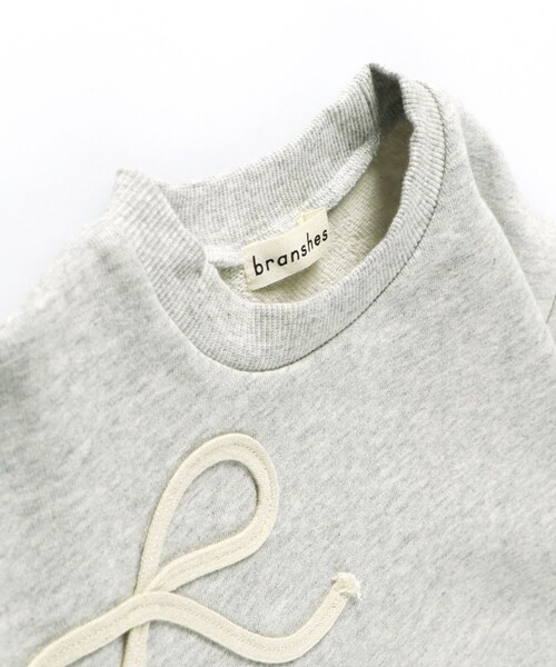BRANSHES（ブランシェス）の「リボンコード刺繍トレーナー（スウェット・キッズ・杢グレー/アイボリー・100/110/90/140/120/130/150）」の6枚目の写真