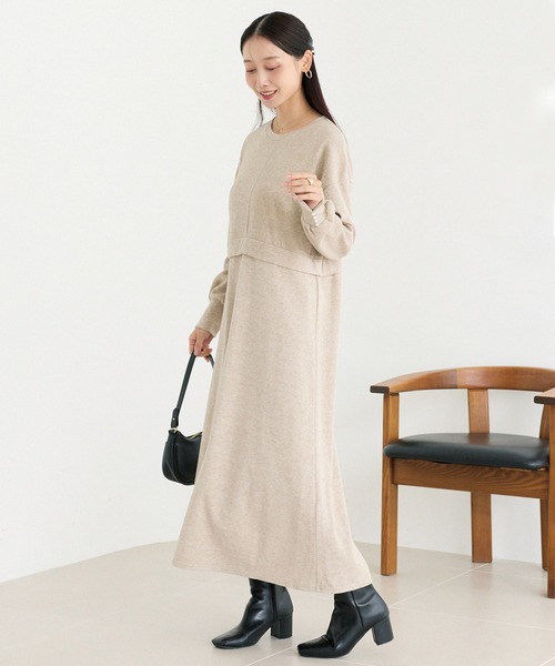 LAVEANGE(ラビアンジェ)の「袖パールニットライクワンピース(ワンピース・レディース・ベージュ/ブラック・M/LL/3L/4L/5L)」の5枚目の写真