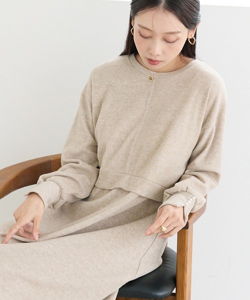 LAVEANGE(ラビアンジェ)の「袖パールニットライクワンピース(ワンピース・レディース・ベージュ/ブラック・M/LL/3L/4L/5L)」の9枚目の写真
