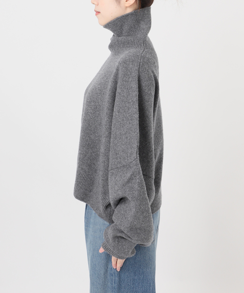 journal standard L'essage(ジャーナルスタンダードレサージュ)の「【R2W/アールツーダブリュー】FARBER SEMI CROP TURTLE KN:ニット(ニット/セーター・レディース・チャコールグレー/パープル・1)」の17枚目の写真