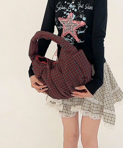 HOOK(フック)の「HOOK for girls チェック柄 キルティング ミニショルダー バッグ(ハンドバッグ・レディース・カーキ/レッド/その他1・FREE)」の10枚目の写真