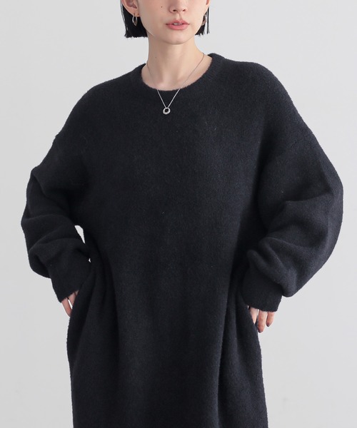 for/c(フォーシー)の「フェザーニットワンピース【サスティナブル】(ワンピース・レディース・ライトグレー/ブラック・L/M)」の16枚目の写真