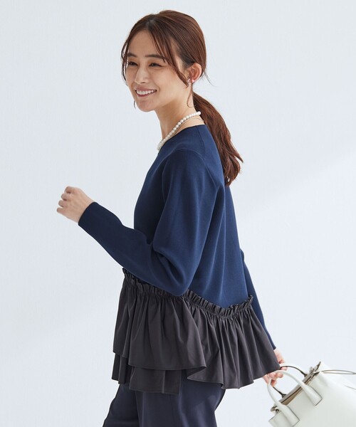 green label relaxing（グリーンレーベルリラクシング）の「タフタ ドッキング ペプラム プルオーバー ニット ウォッシャブル（ニット/セーター・レディース・グレー/ネイビー/ホワイト・FREE）」の18枚目の写真