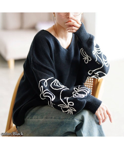GOLDJAPAN(ゴールドジャパン)の「刺繍ボリュームスリーブクロップドニット【大きいサイズ対応】(ニット/セーター・レディース・ブラック/杢グレー/ネイビー・LL~3L/4L~5L)」の9枚目の写真