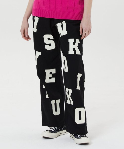 WaiKei（ワイケイ）の「ロゴプリントワイドパンツブラック（その他パンツ・メンズ・その他・SMALL/MEDIUM/LARGE/X-LARGE）」の2枚目の写真
