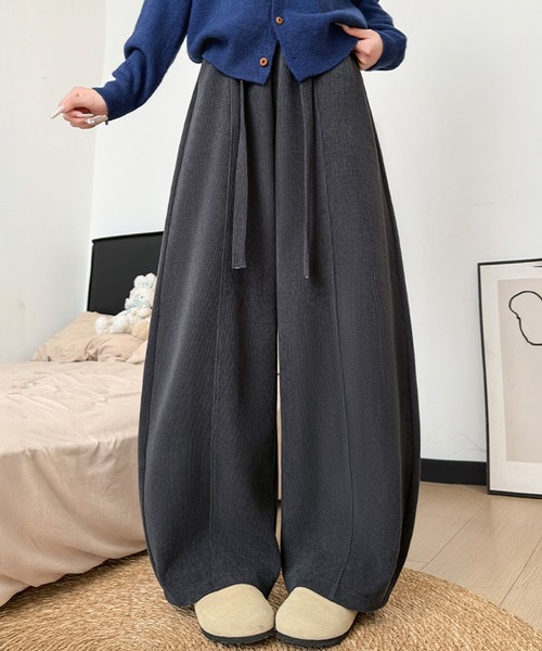 その他ブランド / en apartment/ハイウエスト/五分丈パンツ/M/コーデュロイ/BLK/無地/ea220034 選べる丈感】コーデュロイカーブパンツ（その他パンツ）｜by LEGNA