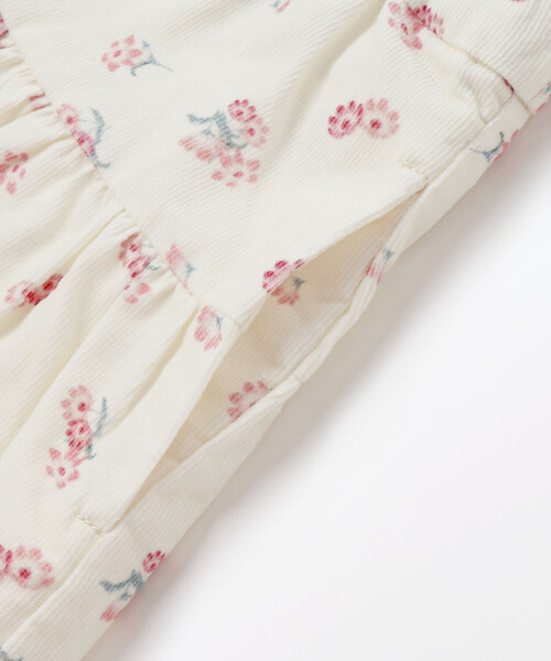 BeBe（ベベ）の「【お揃い】シャツコールGirlyフラワープリントキュロットパンツ（その他パンツ・キッズ・ホワイト系その他2・110cm/100cm/90cm/130cm/140cm/150cm/120cm）」の12枚目の写真