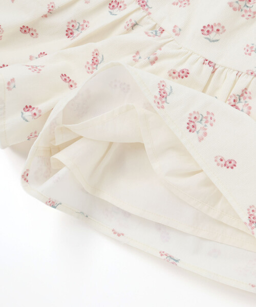 BeBe（ベベ）の「【お揃い】シャツコールGirlyフラワープリントキュロットパンツ（その他パンツ・キッズ・ホワイト系その他2・110cm/100cm/90cm/130cm/140cm/150cm/120cm）」の13枚目の写真