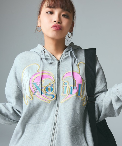 X-girl（エックスガール）の「HEART AND WING ZIP UP SWEAT HOODIE（パーカー・レディース・ブラック/アッシュ/オリーブ・S/M）」の2枚目の写真