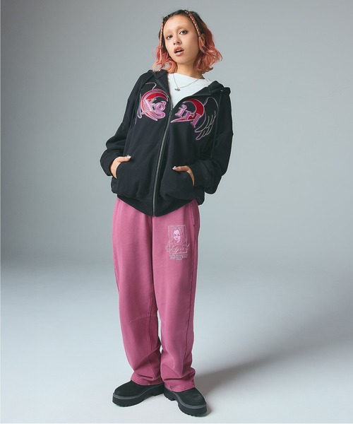 X-girl（エックスガール）の「HEART AND WING ZIP UP SWEAT HOODIE（パーカー・レディース・ブラック/アッシュ/オリーブ・S/M）」の9枚目の写真