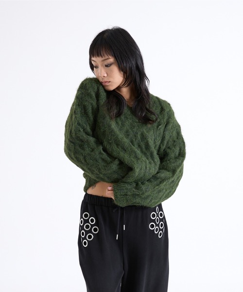 FTW(エフティダブリュー)の「SHAGGY CABLE V NECK KNIT(ニット/セーター・レディース・オフホワイト/カーキ/レッド・MEDIUM/LARGE/SMALL)」の1枚目の写真