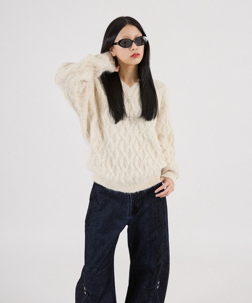 FTW(エフティダブリュー)の「SHAGGY CABLE V NECK KNIT(ニット/セーター・レディース・オフホワイト/カーキ/レッド・MEDIUM/LARGE/SMALL)」の15枚目の写真