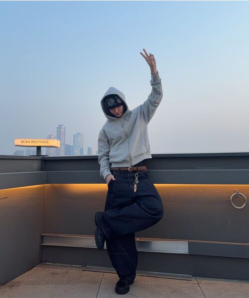 JUAN HOMME(ジュアンオム)の「ツイストデニムパンツ(インディゴワンウォッシュ)(デニムパンツ・メンズ・その他・SMALL/MEDIUM/LARGE)」の14枚目の写真