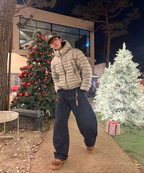 JUAN HOMME(ジュアンオム)の「ツイストデニムパンツ(インディゴワンウォッシュ)(デニムパンツ・メンズ・その他・SMALL/MEDIUM/LARGE)」の6枚目の写真