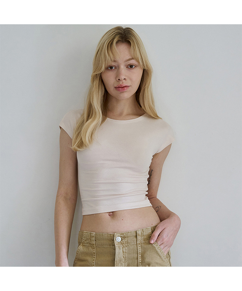 5OML(オーオーエムエル)の「キャップスリーブTシャツ(4カラー)(Tシャツ/カットソー・レディース・クリーム/ブラック/チャコール/ホワイト・LARGE/MEDIUM)」の4枚目の写真