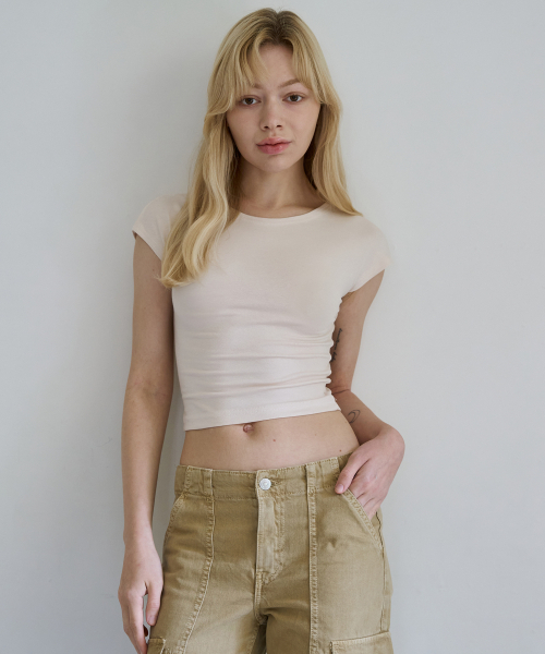 5OML(オーオーエムエル)の「キャップスリーブTシャツ(4カラー)(Tシャツ/カットソー・レディース・クリーム/ブラック/チャコール/ホワイト・LARGE/MEDIUM)」の5枚目の写真