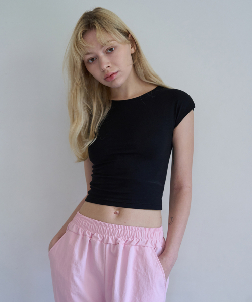 5OML(オーオーエムエル)の「キャップスリーブTシャツ(4カラー)(Tシャツ/カットソー・レディース・クリーム/ブラック/チャコール/ホワイト・LARGE/MEDIUM)」の7枚目の写真