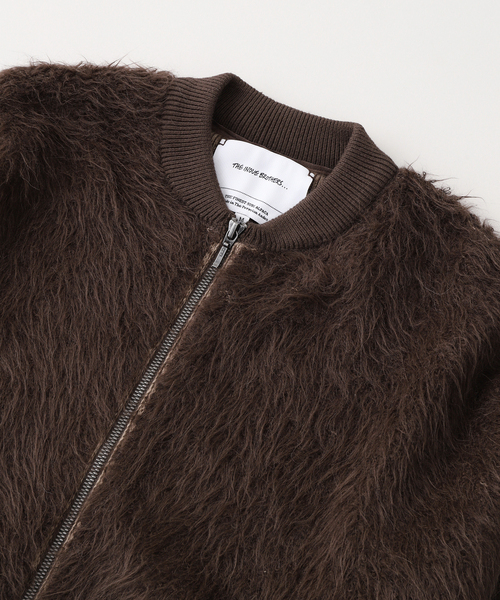 THE INOUE BROTHERS(ザイノウエブラザーズ)の「THE INOUE BROTHERS / ザ イノウエブラザーズ SMU Suri Alpaca Bomber Jacket(カーディガン/ボレロ・メンズ・ベージュ/ブラウン・MEDIUM/SMALL)」の4枚目の写真