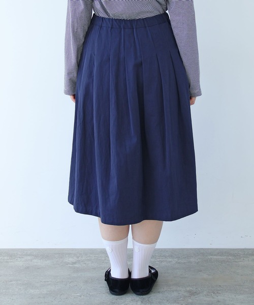 bulle de savon（ビュルデサボン）の「高密度ツイル サンドウォッシュ タックスカート（スカート・レディース・ネイビー/ダークブラウン/ベージュ・FREE）」の8枚目の写真