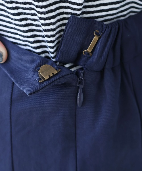 bulle de savon（ビュルデサボン）の「高密度ツイル サンドウォッシュ タックスカート（スカート・レディース・ネイビー/ダークブラウン/ベージュ・FREE）」の13枚目の写真