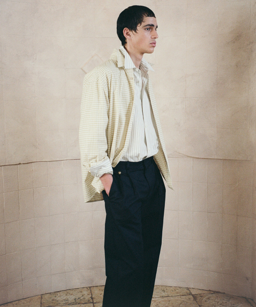 SHIRTER(シャーター)の「ALEX DOUBLE PLEATS CHINO PANTS (NAVY)(その他パンツ・メンズ・その他・SMALL/MEDIUM/LARGE)」の4枚目の写真
