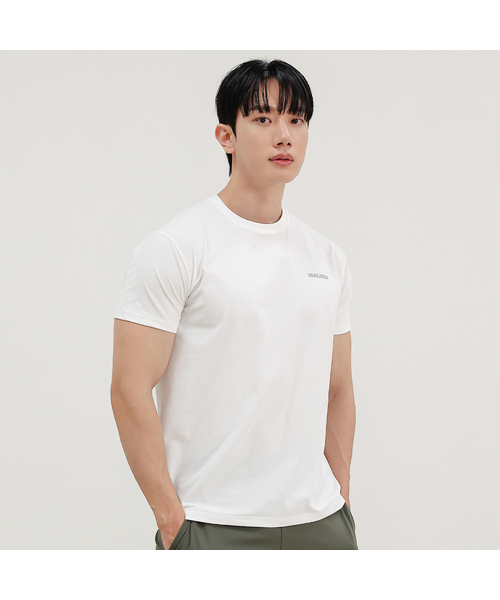 MALDEN(モールデン)の「エアリーズマッスルフィットスモールロゴショートスリーブ(Tシャツ/カットソー・メンズ・ブラック/ネイビー/ホワイト・LARGE/MEDIUM/X-LARGE/XX-LARGE)」の2枚目の写真