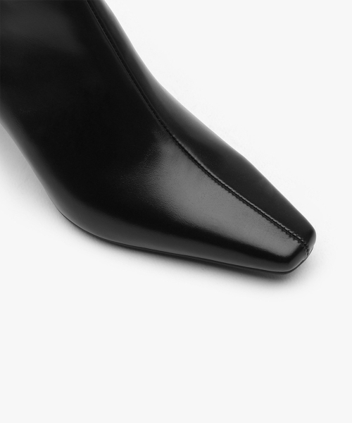 SAPPUN(サプン)の「ブネディーンスクエアアンクルブーツ(6cm)(ブーツ・レディース・ブラック/ダークブラウン・22.5cm/23cm/23.5cm/24cm/24.5cm/25cm/25.5cm)」の5枚目の写真