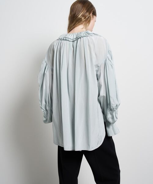 LANVIN en Bleu(ランバンオンブルー)の「トリアセローンフリルカラーブラウス(シャツ/ブラウス・レディース・ライトカーキ/ブラック/オフホワイト・38)」の9枚目の写真