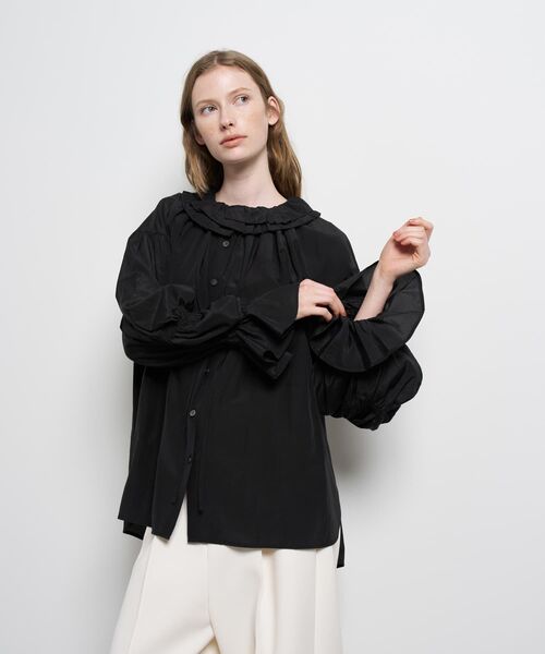 LANVIN en Bleu(ランバンオンブルー)の「トリアセローンフリルカラーブラウス(シャツ/ブラウス・レディース・ライトカーキ/ブラック/オフホワイト・38)」の22枚目の写真