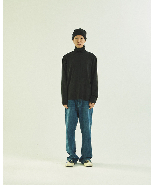 SEASUN（シーサン）の「ハイネックTシャツ_ブラック（Tシャツ/カットソー・メンズ・その他・1/2/3）」の3枚目の写真
