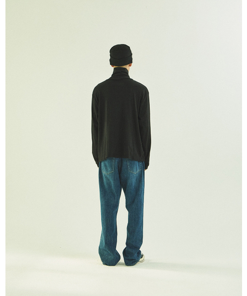 SEASUN（シーサン）の「ハイネックTシャツ_ブラック（Tシャツ/カットソー・メンズ・その他・1/2/3）」の2枚目の写真