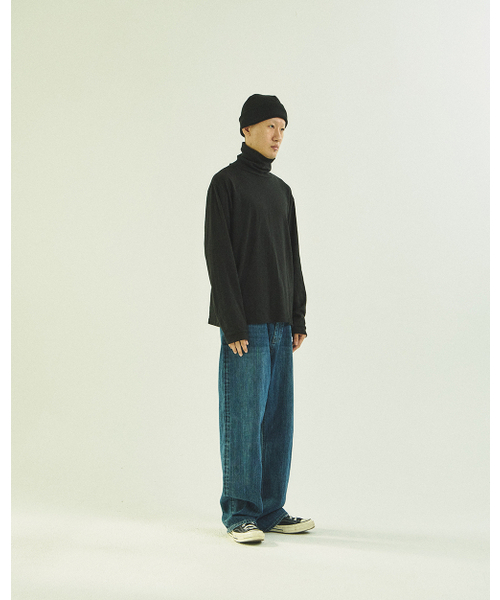 SEASUN（シーサン）の「ハイネックTシャツ_ブラック（Tシャツ/カットソー・メンズ・その他・1/2/3）」の4枚目の写真