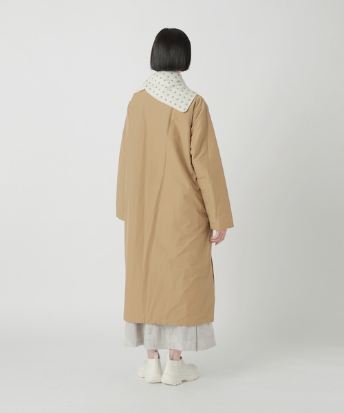 Plantation(プランテーション)の「ドットサンカクマフラー / ストール / (O)(ストール/ショール・レディース・グレー/オフホワイト/ネイビー・FREE)」の8枚目の写真