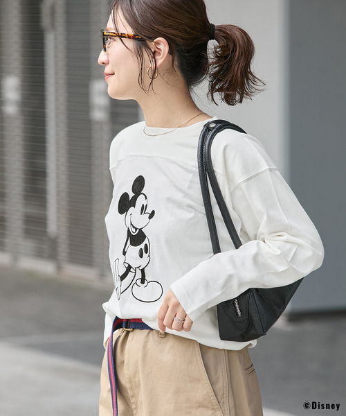 JOURNAL STANDARD(ジャーナルスタンダード)の「MICKEY / FOOTBALL T(Tシャツ/カットソー・レディース・ブラック系その他/グレー/ホワイト・FREE)」の2枚目の写真