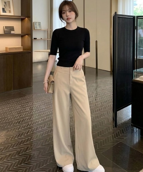 gossip！ロサンゼルス（ゴシップロサンゼルス）の「ローライズ ワイドレッグパンツ（チノパンツ・レディース・ベージュ/ブラック/ホワイト・S/L/M）」の2枚目の写真