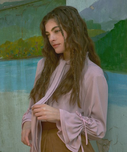 ICE GARDEN A.508(アイス ガーデン エイオーゴンパル)の「Georgette Scarf Tie Blouse(シャツ/ブラウス・レディース・その他・FREE)」の4枚目の写真