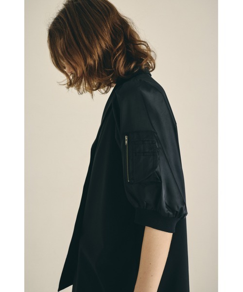 RIM.ARK(リムアーク)の「MA-1 sleeve SH エムエーワン スリーブ シャツ(シャツ/ブラウス・レディース・ブラック/ダークネイビー・FREE)」の3枚目の写真