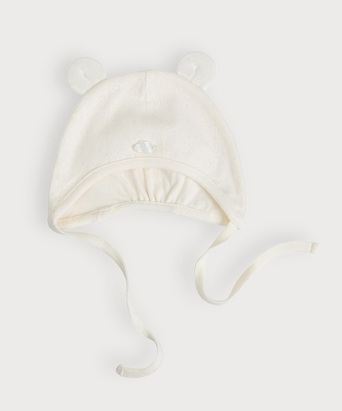 moimoln（モイモルン）の「【mini moi】ジェントルアイレットボンネット帽子（キャップ・キッズ・ライトベージュ・44cm/42cm）」の3枚目の写真