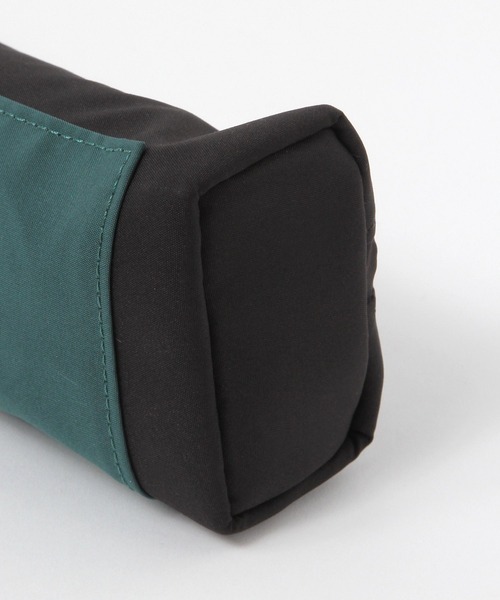 niko and...（ニコアンド）の「ニコロゴヘアアイロンポーチ（トラベルグッズ・レディース・アイボリー/ブラック・XX-SMALL）」の14枚目の写真