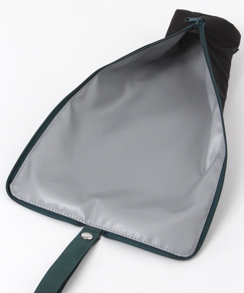 niko and...（ニコアンド）の「ニコロゴヘアアイロンポーチ（トラベルグッズ・レディース・アイボリー/ブラック・XX-SMALL）」の15枚目の写真