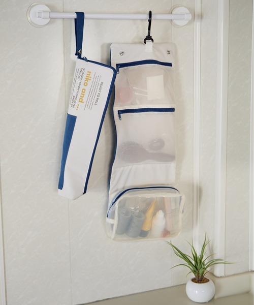 niko and...（ニコアンド）の「ニコロゴヘアアイロンポーチ（トラベルグッズ・レディース・アイボリー/ブラック・XX-SMALL）」の5枚目の写真