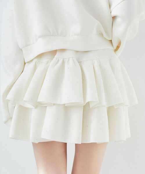 MAJESTIC LEGON(マジェスティックレゴン)の「キラキララインストーンスカパン(スカート・レディース・チャコールグレー/アイボリー/ピンクベージュ/ブラック/グレー・MEDIUM)」の2枚目の写真