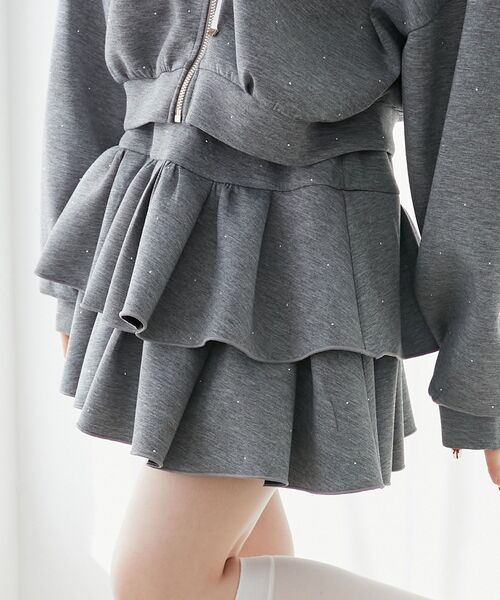 MAJESTIC LEGON(マジェスティックレゴン)の「キラキララインストーンスカパン(スカート・レディース・チャコールグレー/アイボリー/ピンクベージュ/ブラック/グレー・MEDIUM)」の21枚目の写真