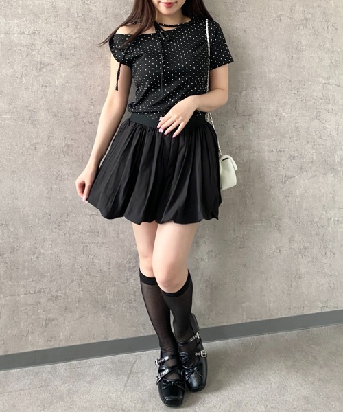 Mejoul（メジュール）の「【26年春夏新作】メリージェーンリボンクロスストラップフラットパンプス シューズ（パンプス・レディース・イエロー/レッド/シルバー/ブラック・S/L/M）」の13枚目の写真