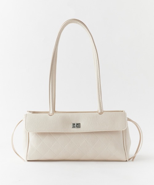 AO2（アオズ）の「Diamond Quilt Faux Leather Square Shoulder Bag / ダイヤキルト フェイクレザー スクエアショルダーバッグ 秋 秋服 2026年秋冬（ショルダーバッグ・レディース・ホワイト/ブラック・FREE）」の22枚目の写真