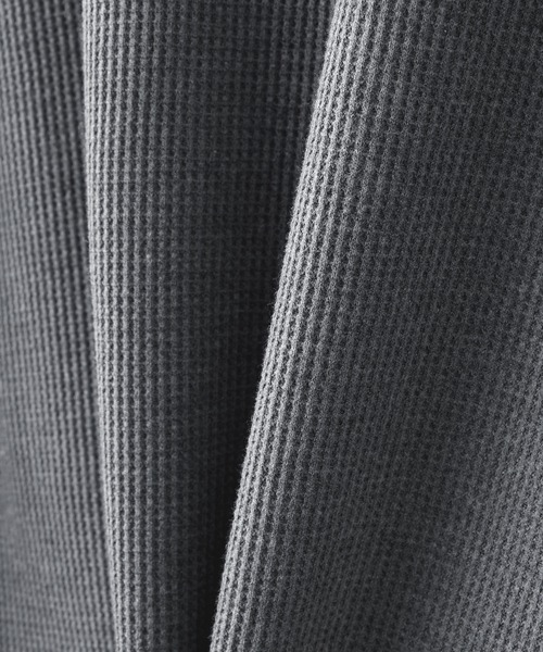 CLEL(クレイル)の「【CLEL】Functionary Thermal Henley Neck T-Shirt / ファンクショナリー サーマルヘンリーネックTシャツ(ロンT)(抗菌防臭/吸水速乾)(Tシャツ/カットソー・メンズ・ワイン/グレイッシュベージュ/杢グレー/ネイビー/ブラック/ダークブラウン/グレー系1/グレー系・S/M/L/XS)」の21枚目の写真