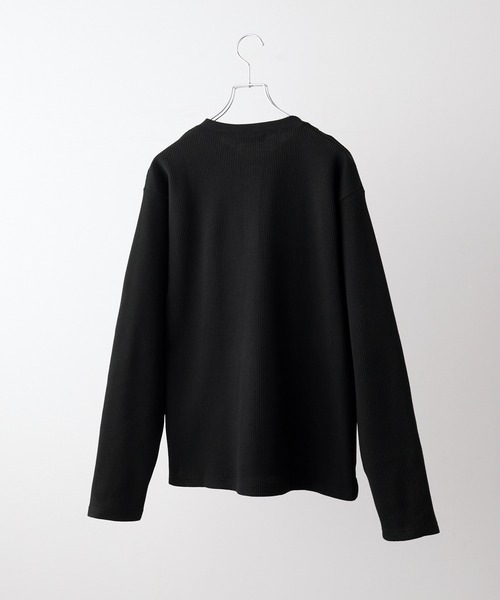 CLEL(クレイル)の「【CLEL】Functionary Thermal Henley Neck T-Shirt / ファンクショナリー サーマルヘンリーネックTシャツ(ロンT)(抗菌防臭/吸水速乾)(Tシャツ/カットソー・メンズ・ワイン/グレイッシュベージュ/杢グレー/ネイビー/ブラック/ダークブラウン/グレー系1/グレー系・S/M/L/XS)」の14枚目の写真
