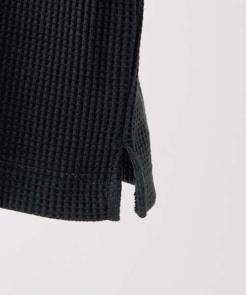 CLEL(クレイル)の「【CLEL】Functionary Thermal Henley Neck T-Shirt / ファンクショナリー サーマルヘンリーネックTシャツ(ロンT)(抗菌防臭/吸水速乾)(Tシャツ/カットソー・メンズ・ワイン/グレイッシュベージュ/杢グレー/ネイビー/ブラック/ダークブラウン/グレー系1/グレー系・S/M/L/XS)」の16枚目の写真