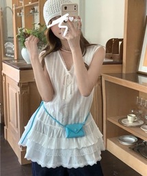 レースフリルノースリーブトップス